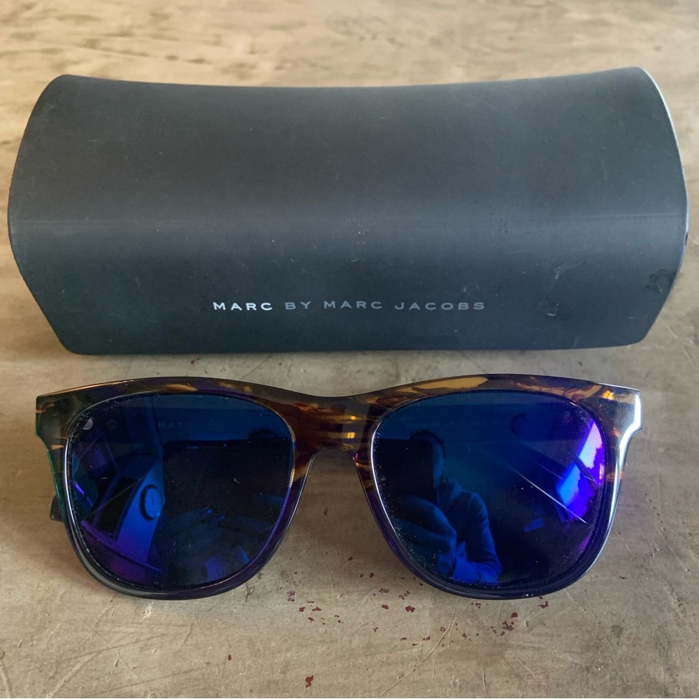 Marc Jacobs sunglasses